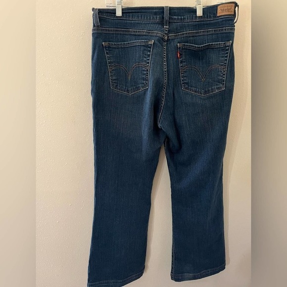 Jeans Levi’s 512 Women’s Perfectly Slimming Bootcut Jeans Size 14S - Picture 2 of 5